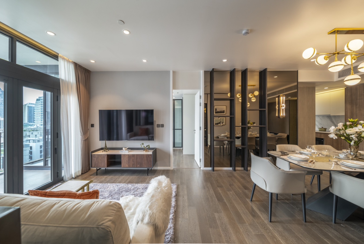 Luxury 2-Bed 2-Bath Condo for Rent & Sale in Muniq Sukhumvit 23 – Pet Friendly