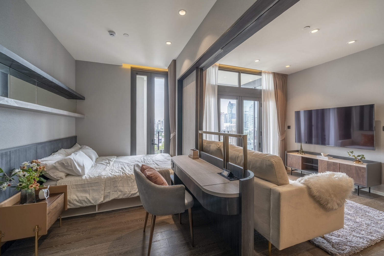 Luxury 2-Bed 2-Bath Condo for Rent & Sale in Muniq Sukhumvit 23 – Pet Friendly