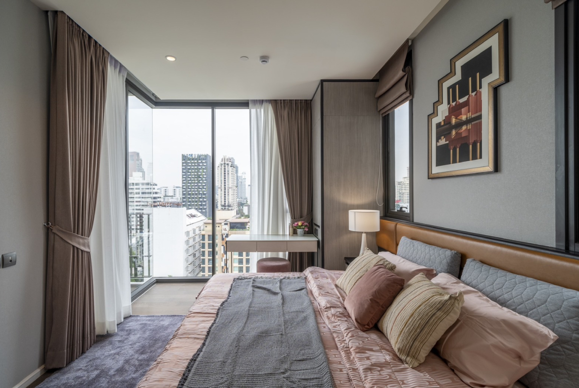Luxury 2-Bed 2-Bath Condo for Rent & Sale in Muniq Sukhumvit 23 – Pet Friendly