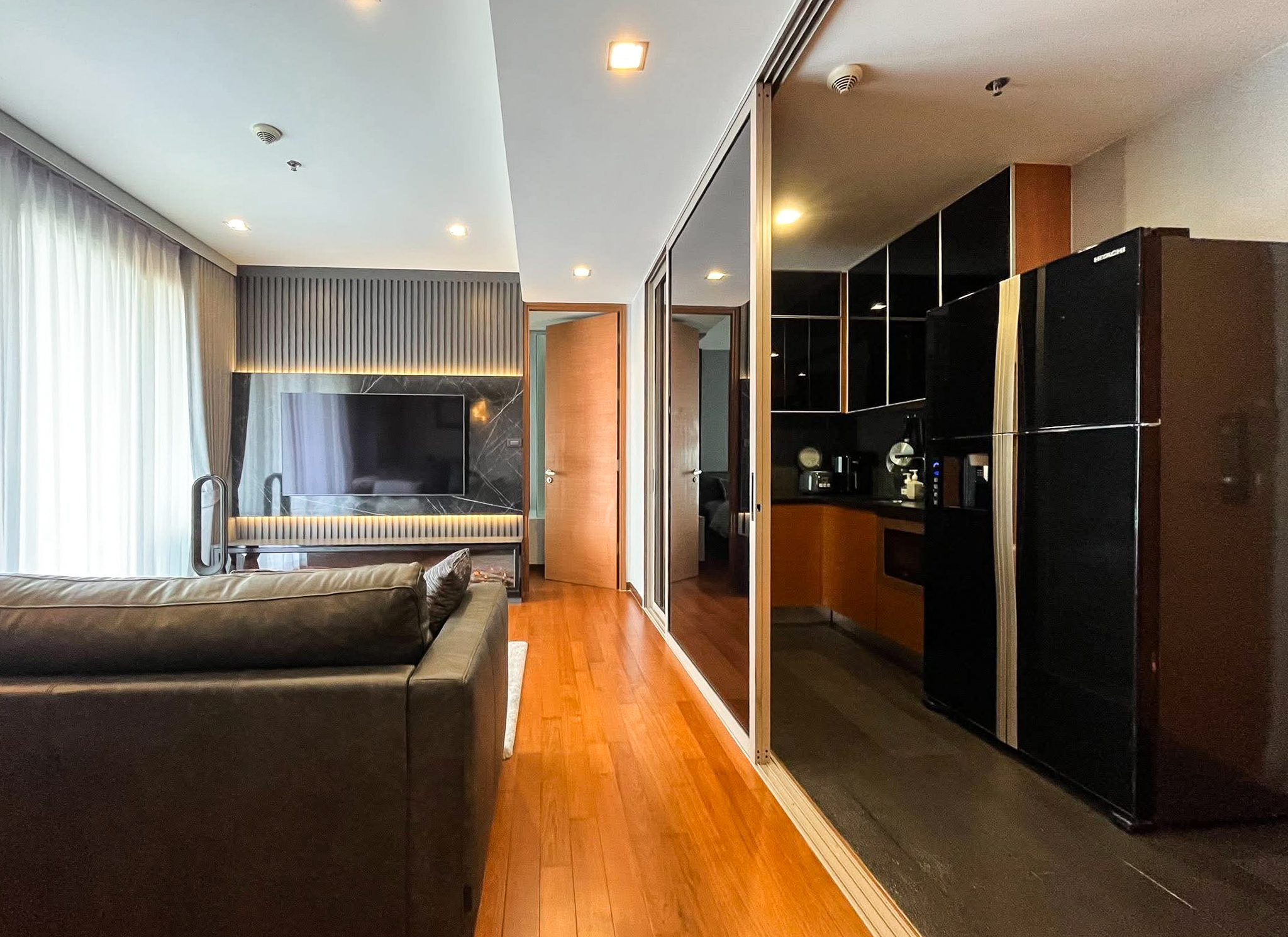 Living room Spacious 2-Bedroom Condo in Thonglor, Just 200m from BTS Thong Lor