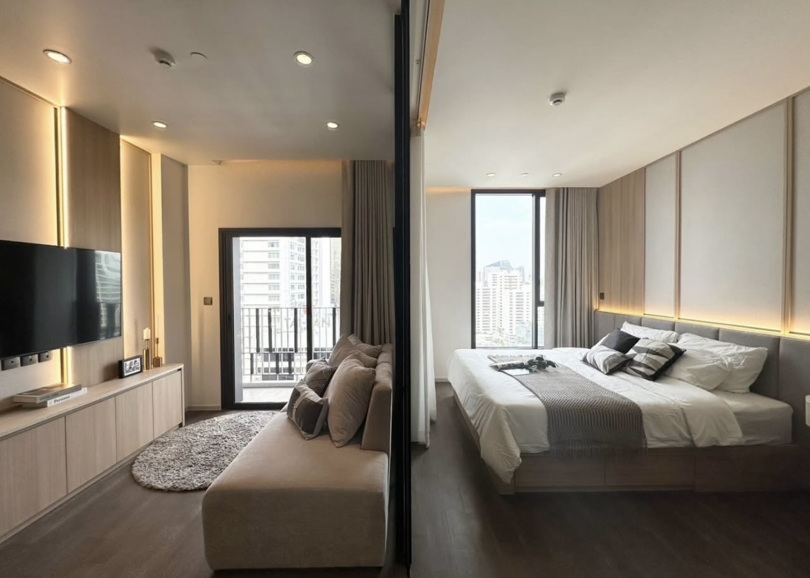 Newly renovated 1-bedroom condo for rent at MUNIQ Sukhumvit 23. Only 200m from MRT Sukhumvit & BTS Asoke. Fully furnished, unblocked view, pet friendly (cats allowed). Ready to move in now.