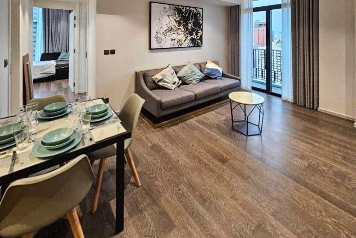 For Rent – Muniq Sukhumvit 23 | 2 Bedroom Pet-Friendly Condo Near BTS Asoke