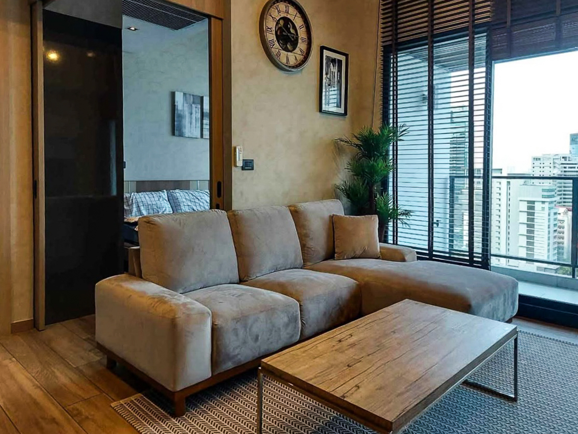 Modern Two Bedroom Condo for Rent at the Lofts Asoke