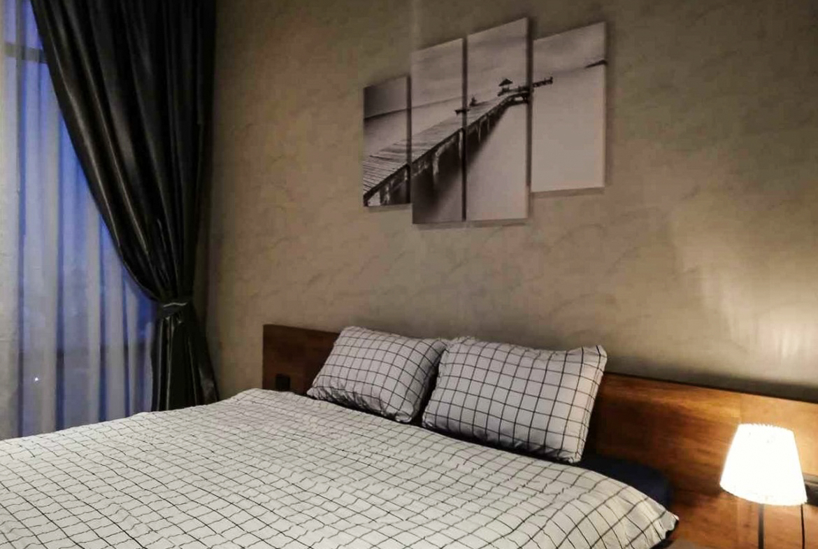Modern Two Bedroom Condo for Rent at the Lofts Asoke