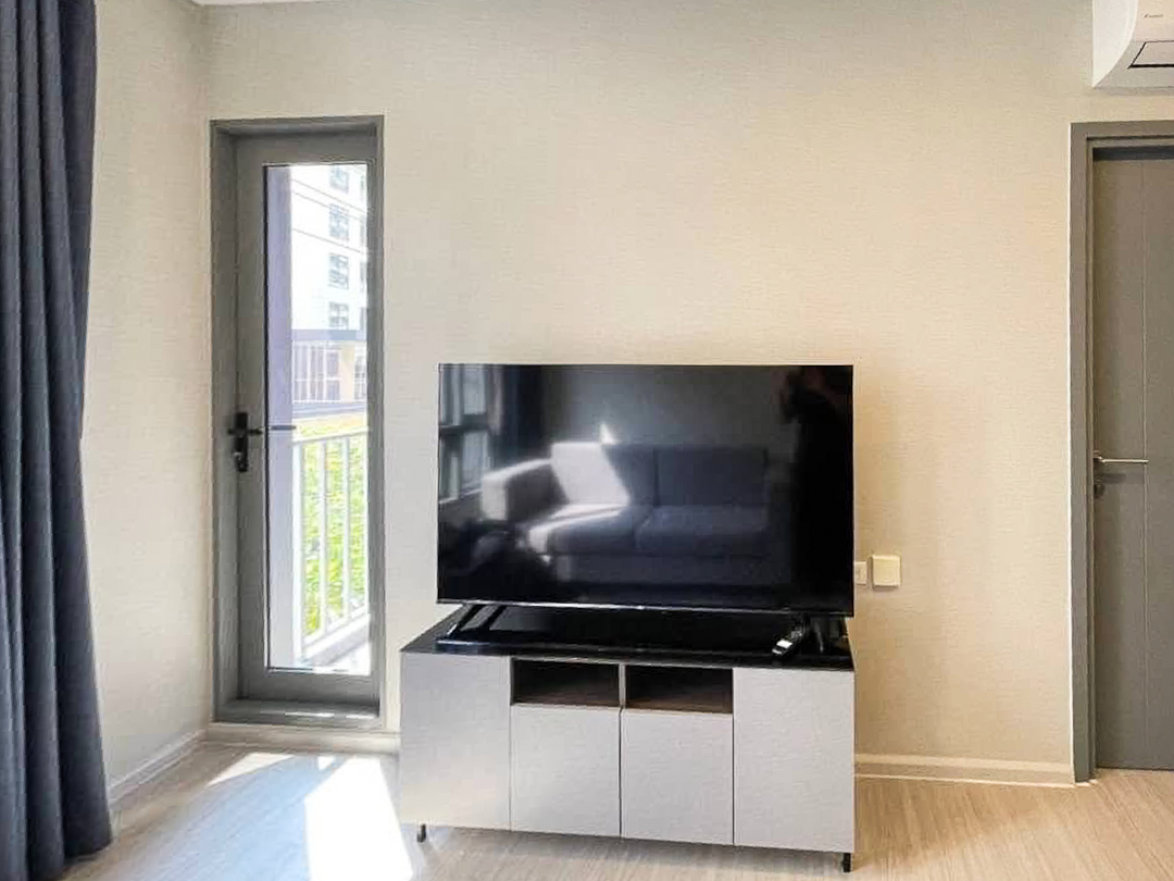 Modern 1-bedroom condo for rent at Quintara Phume Sukhumvit 39, fully furnished with full facilities, near BTS Phrom Phong. 34.85 sq.m., only 21,000 THB/month.