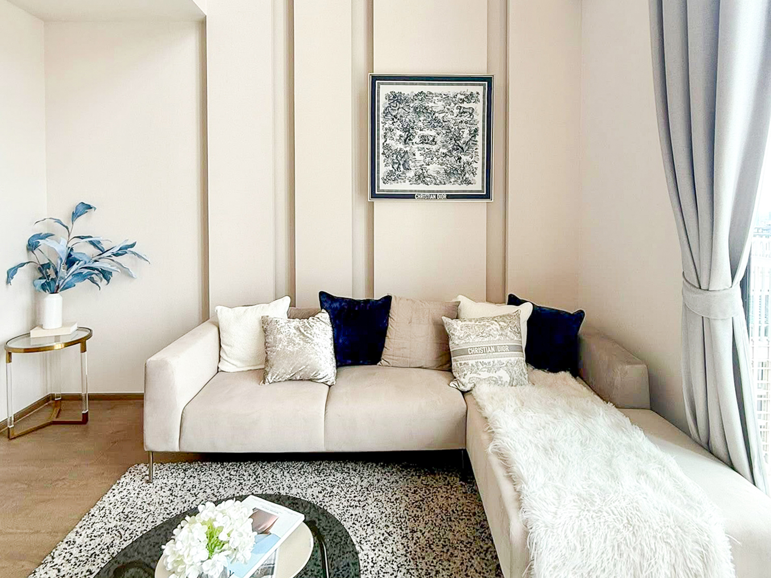 Luxury 2-bedroom duplex condo for sale at Park Origin Phrom Phong, 88 sqm on the 45th floor, fully furnished with exclusive Christian Dior decor. Stunning panoramic city views. Walk to BTS Phrom Phong and EmQuartier. Only 19.99 MB.