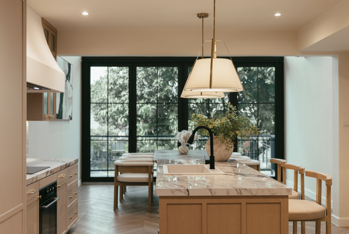 Luxury Townhome for Rent or Sale Near Ekkamai–Thonglor | Walk to BTS Phra Khanong