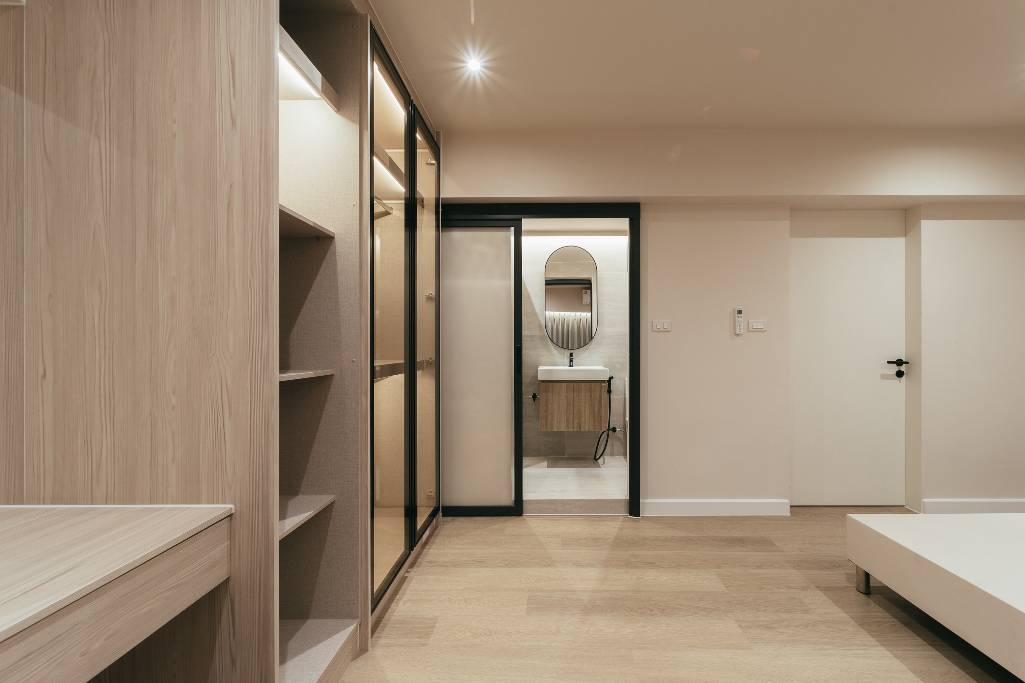 Luxury Townhome for Rent or Sale Near Ekkamai–Thonglor | Walk to BTS Phra Khanong