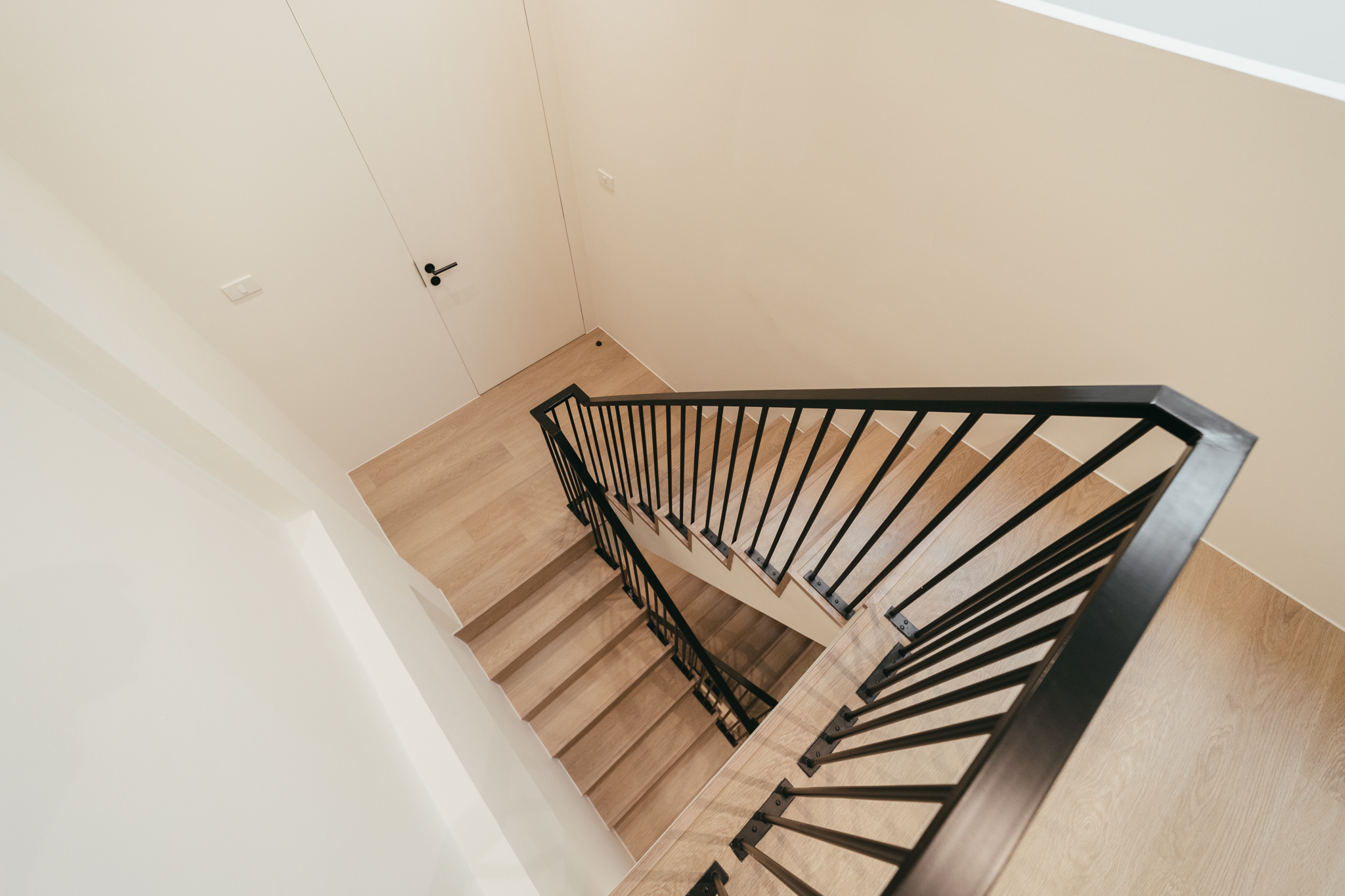 Luxury Townhome for Rent or Sale Near Ekkamai–Thonglor | Walk to BTS Phra Khanong