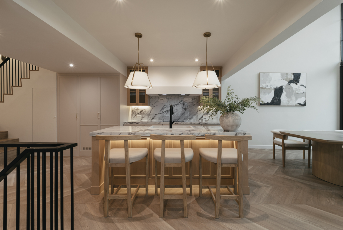 Luxury Townhome for Rent or Sale Near Ekkamai–Thonglor | Walk to BTS Phra Khanong