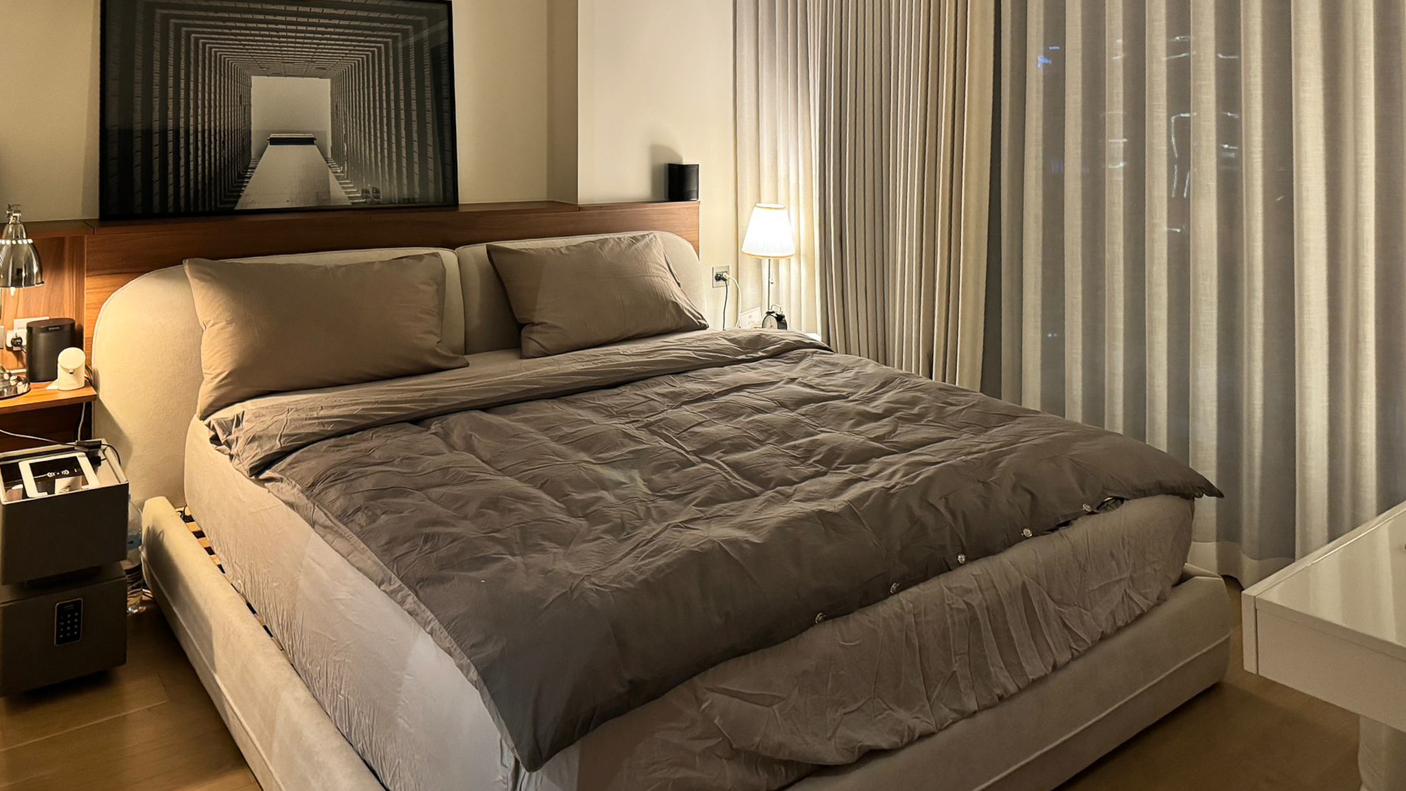 Modern 1 Bedroom Pet-Friendly Condo for Rent in Thong Lor