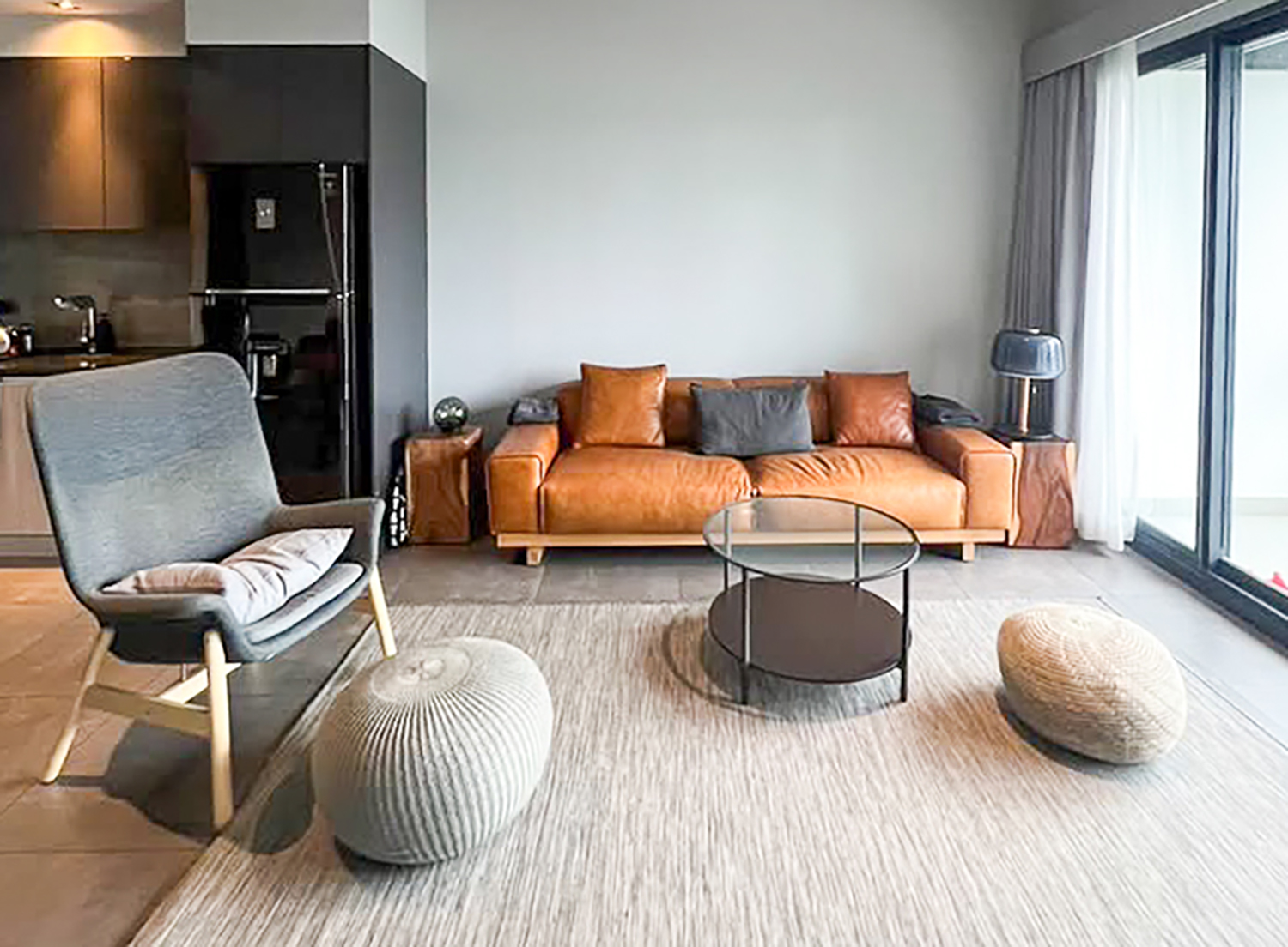 Modern 2-bedroom condo for rent at The Loft Asoke, 87 sqm, fully furnished, quiet city view, 8th floor. Includes kitchen, washer-dryer, 2 TVs. Rent 75,000 THB/month.