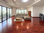 Pet-friendly 2-bedroom, 3-bath apartment with maid’s room in Thong Lor. 200 sqm, large balcony, fully furnished, and family-friendly. Rent at 85,000 THB/month.