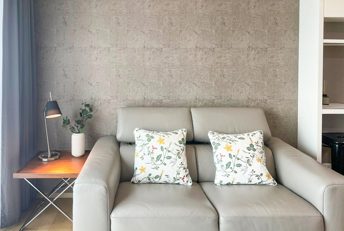 Spacious 2-bedroom, 2-bathroom condo for rent at Noble Reveal Ekkamai. Only 300m from BTS, fully furnished, 75 sqm, with indoor pool and gym. Rent: 60,000 THB/month.