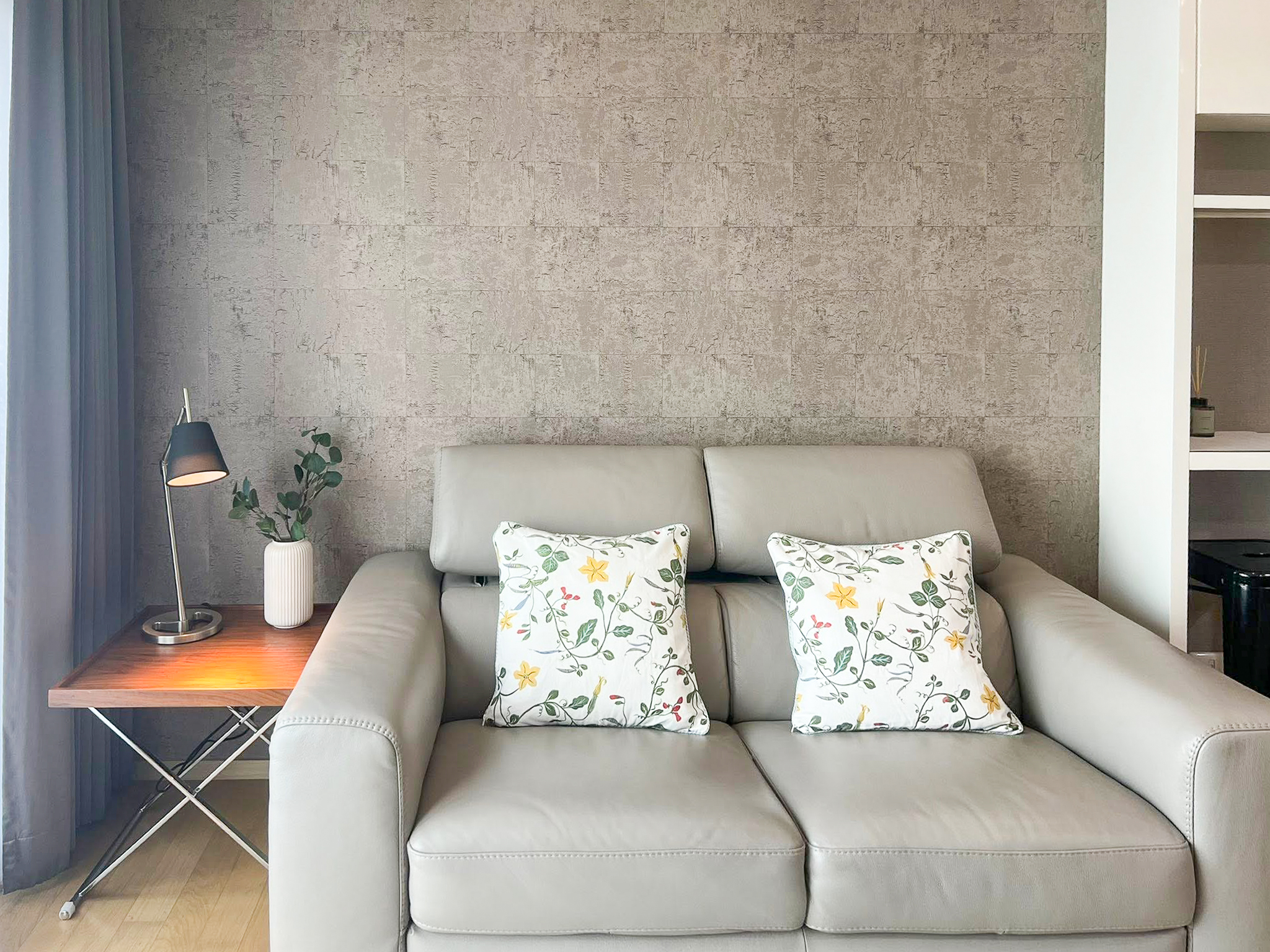 Spacious 2-bedroom, 2-bathroom condo for rent at Noble Reveal Ekkamai. Only 300m from BTS, fully furnished, 75 sqm, with indoor pool and gym. Rent: 60,000 THB/month.