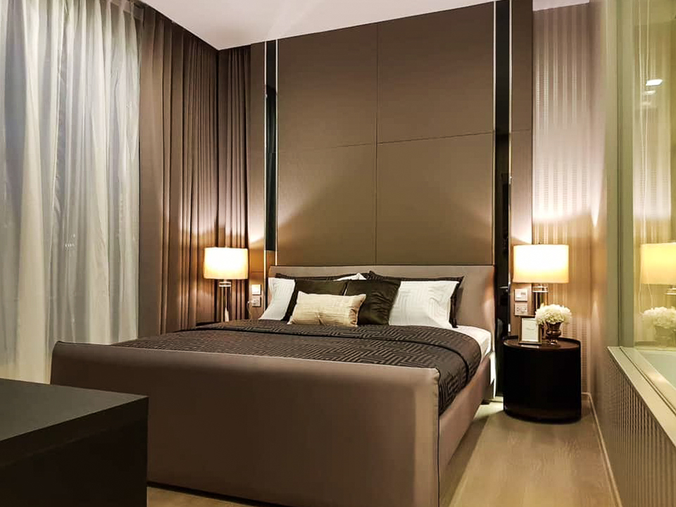 Luxury high-floor 2-bedroom condo for rent at The ESSE Asoke. Fully furnished with skyline views, top facilities, and prime Asoke location. Rent 70,000 THB/month.