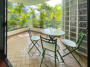 Pet-friendly 3 bed, 3 bath apartment for rent in Thong Lor. 280 sqm with balcony, maid room, full facilities, and greenery views. 120,000 THB/month.