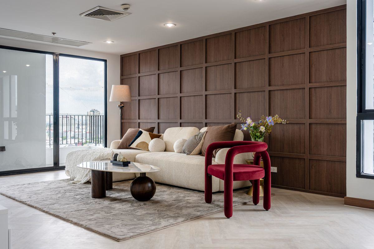 Spacious Renovated Condo in the Heart of Thonglor – House-Like Living in the Sky