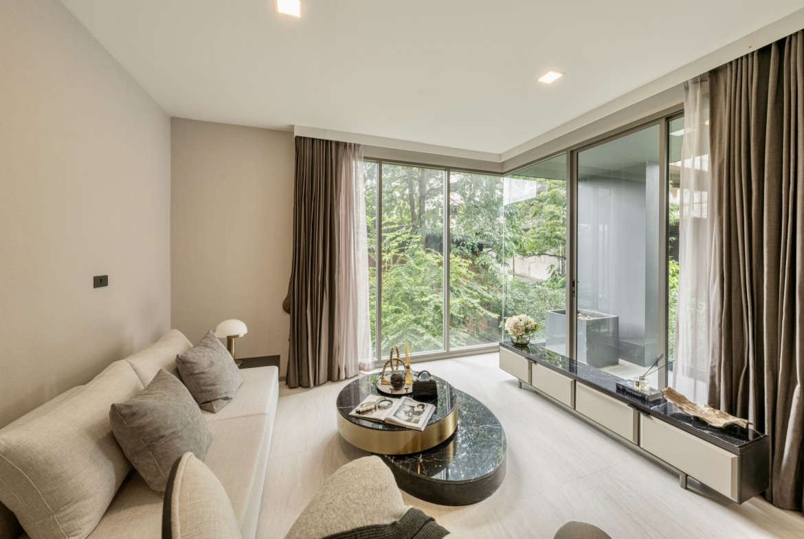 Cozy Two-Bedroom Condo in Sukhumvit 31 – For Rent