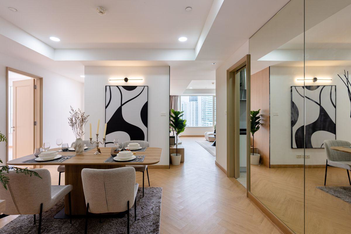 Spacious Renovated Condo for Sale in Thonglor – 2 Bedrooms, High Floor, 90.15 SQM