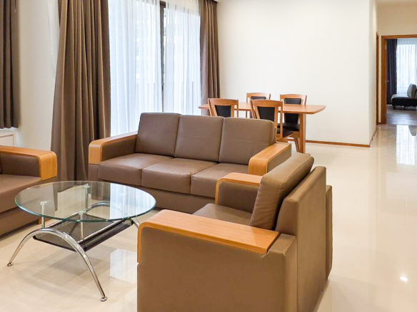 Luxury 2-Bedroom Condo for Rent Sukhumvit 24 | Near BTS Phrom Phong