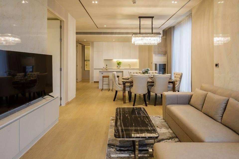Super Luxury 2-Bedroom Corner Unit with City View | 95 sqm | 50m to BTS Thonglor