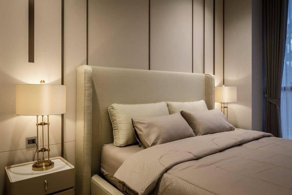 Super Luxury 2-Bedroom Corner Unit with City View | 95 sqm | 50m to BTS Thonglor