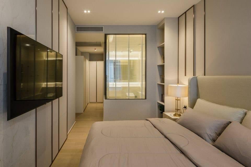Super Luxury 2-Bedroom Corner Unit with City View | 95 sqm | 50m to BTS Thonglor