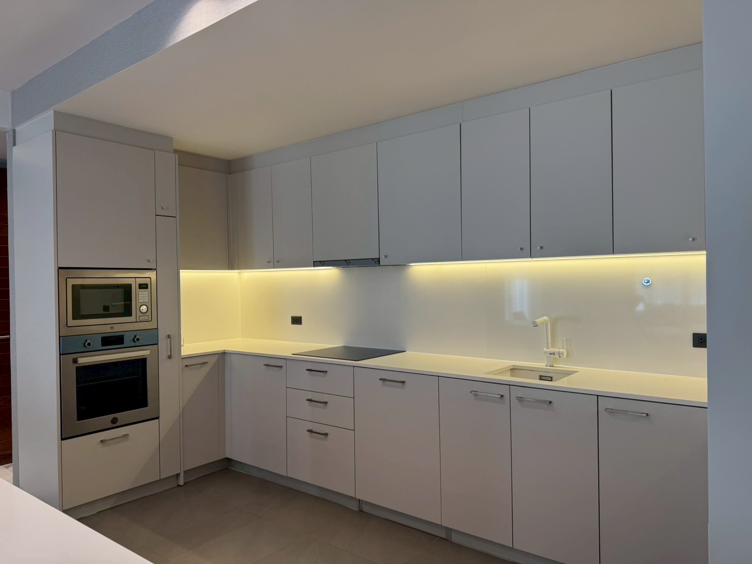 Spacious 3-Bedroom Condo for Rent in Thonglor – Sukhumvit 55