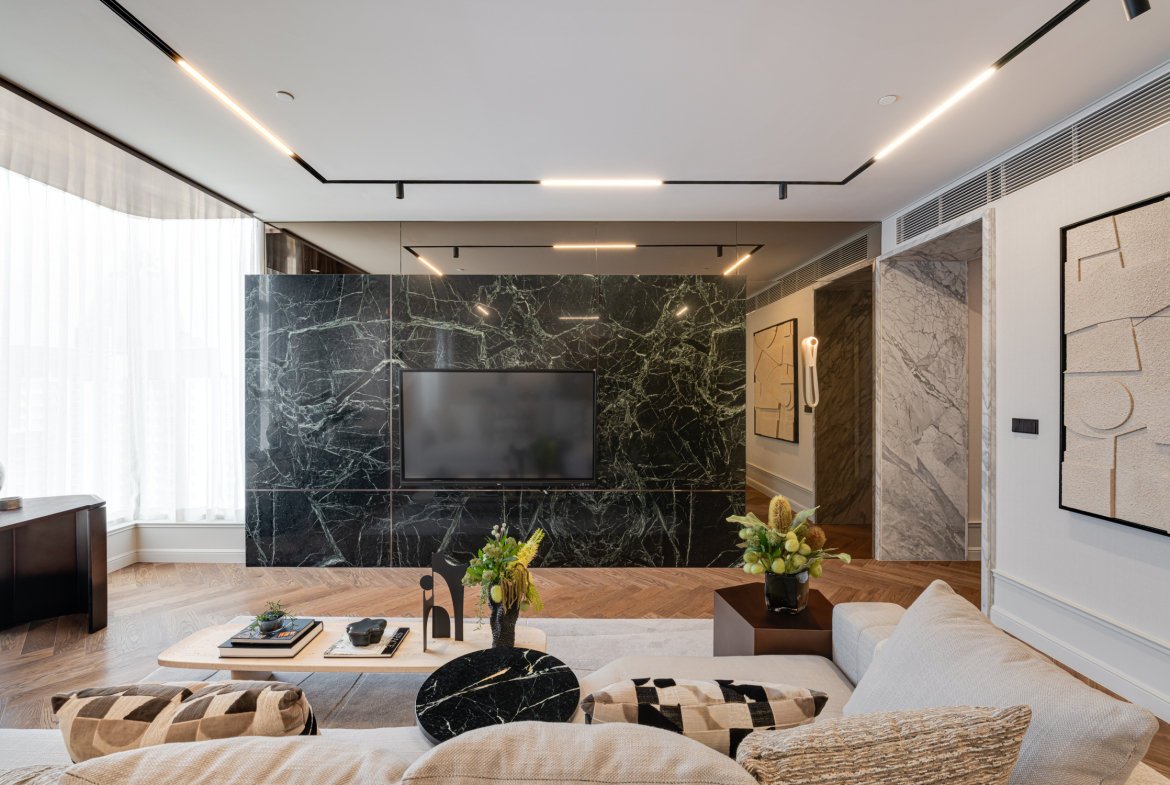 Luxury 2 Bedroom Condo for Sale in Thonglor | 128 Sqm | Prime Sukhumvit