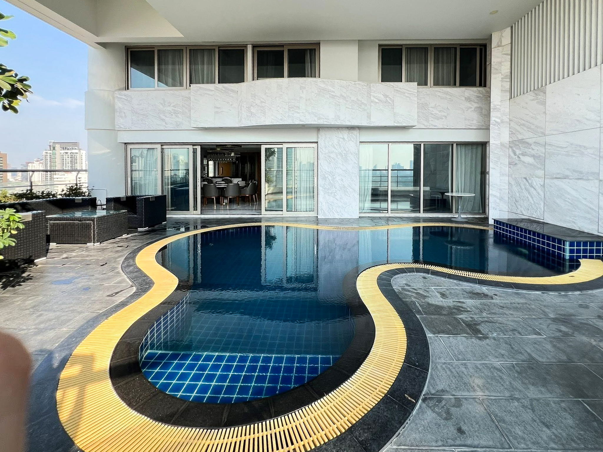 Le Raffine Sukhumvit 24 Condo for Sale – 3 Bedroom Luxury Residence with Private Pool near BTS Phrom Phong