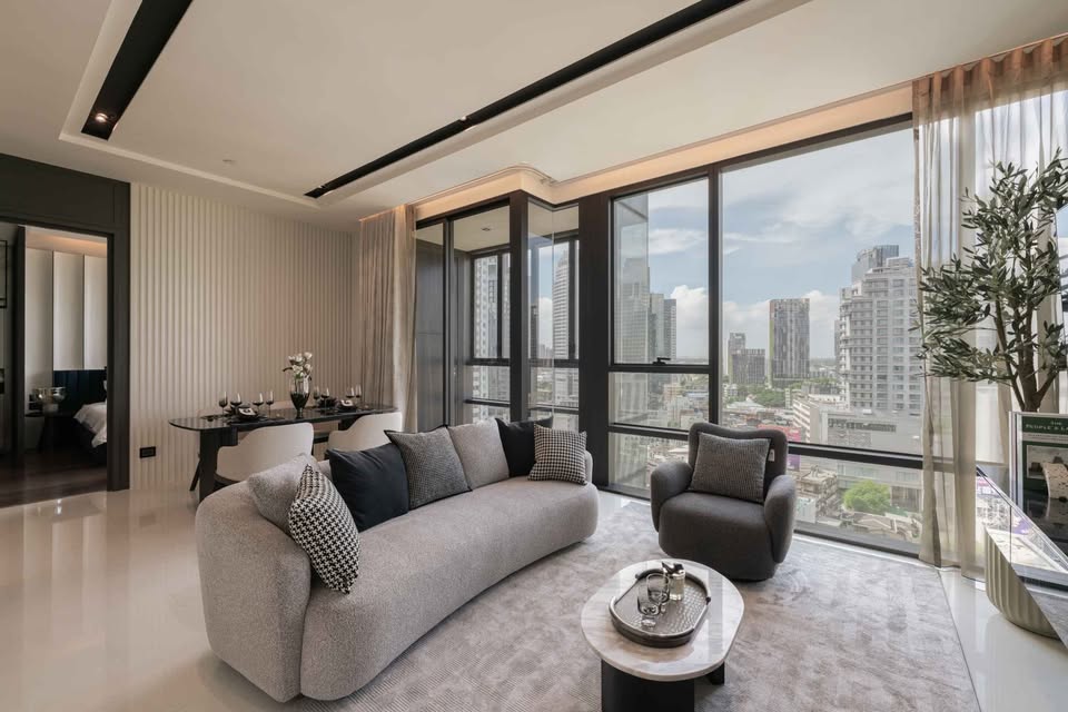 Modern 2 Bedroom Condo for Rent in Thonglor | 86 sqm High Floor Luxury Residence