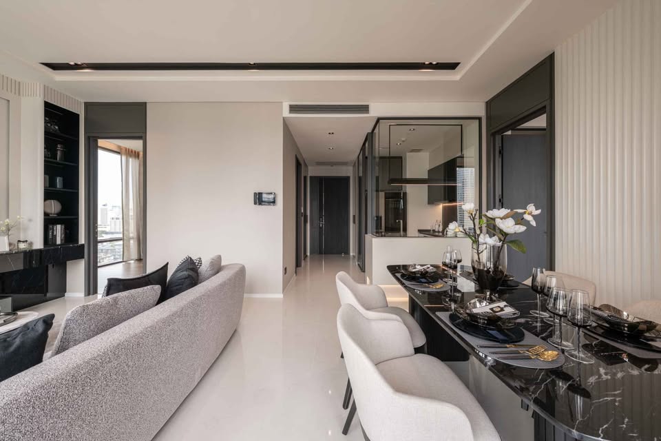 Modern 2 Bedroom Condo for Rent in Thonglor | 86 sqm High Floor Luxury Residence