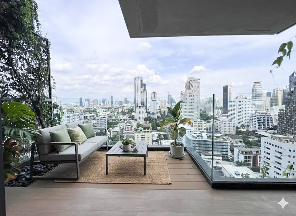 Luxury 2 Bedroom Condo for Rent at Siamese Exclusive Sukhumvit 31 | 72 sqm Corner Unit near BTS Phrom Phong