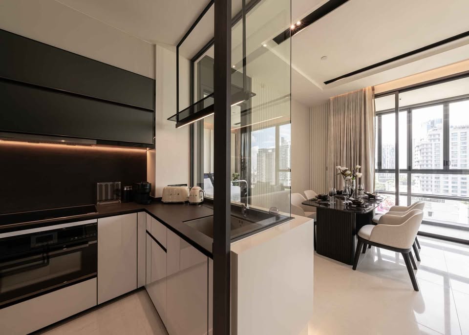 Modern 2 Bedroom Condo for Rent in Thonglor | 86 sqm High Floor Luxury Residence