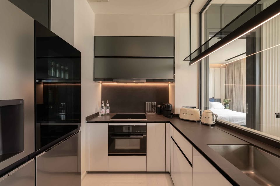 Modern 2 Bedroom Condo for Rent in Thonglor | 86 sqm High Floor Luxury Residence