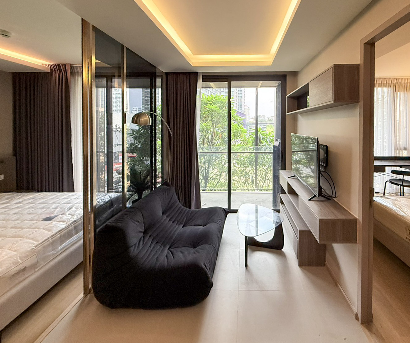 2BR Condo Rent Urbitia Sukhumvit 36 Near BTS