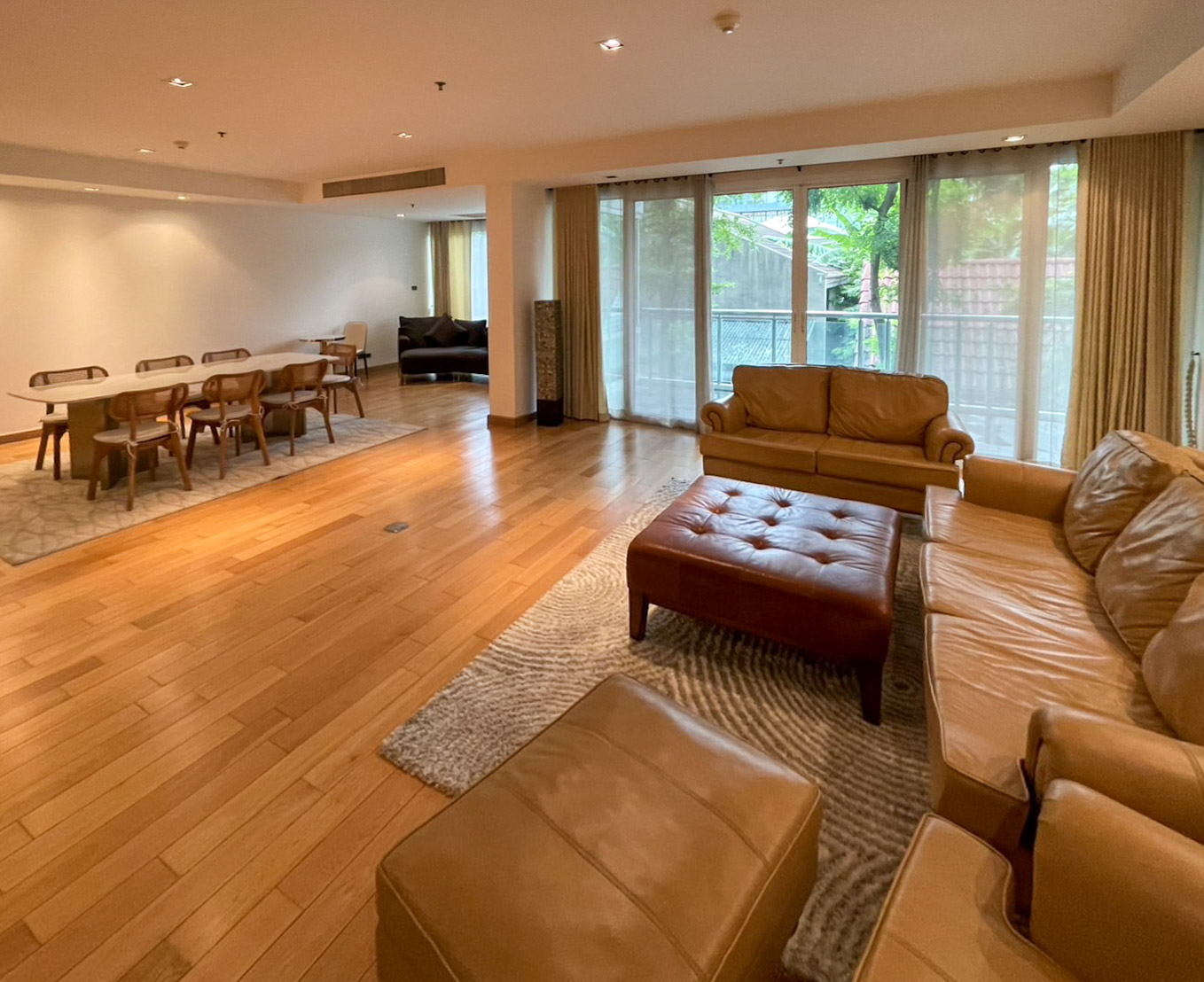 4BR Belgravia Residences Condo Sukhumvit 30/1 Near BTS Phrom Phong