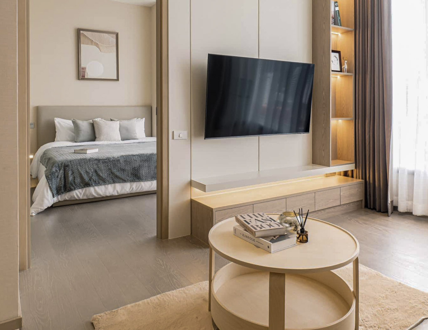 The Esse Asoke 47 SQM 1BR Condo | Rent Near BTS Asoke
