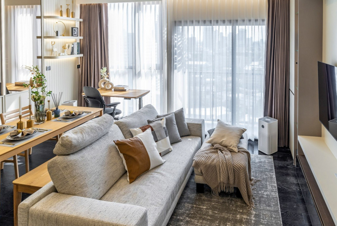 Park Origin 65.53 SQM Thonglor 2BR Condo | High Floor Corner