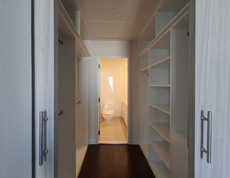Baan Siri 24 Duplex 4BR Condo 271.66 SQM near BTS Phrom Phong