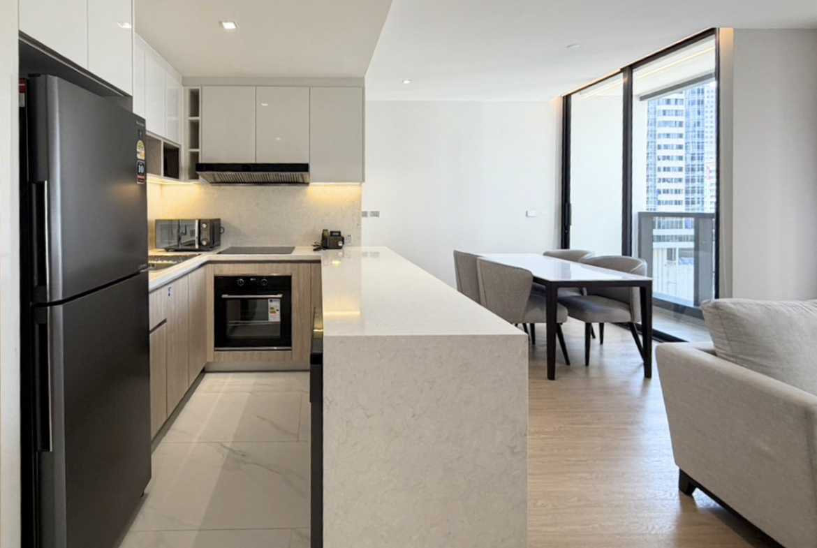 2BR Condo 106 SQM Sukhumvit 20 Near BTS Asoke | High Floor