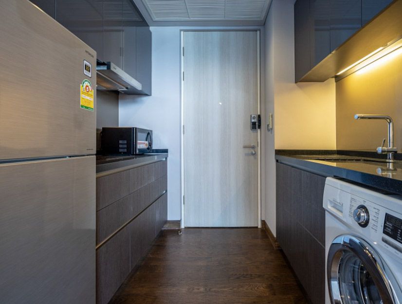 The Lumpini 24 2BR Condo 54.3 SQM | Near BTS Phrom Phong