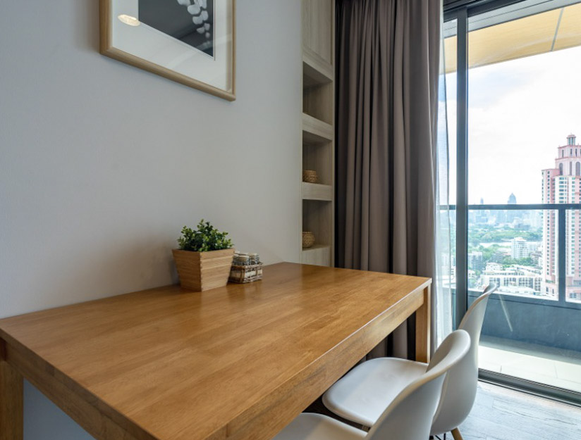 The Lumpini 24 2BR Condo 54.3 SQM | Near BTS Phrom Phong