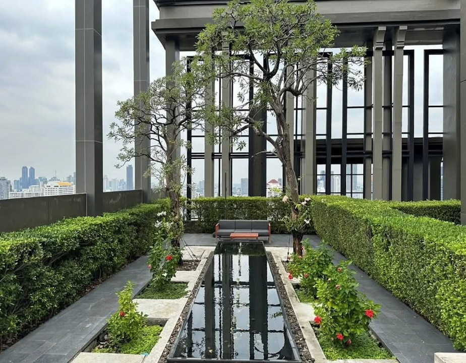 The Crest 35 SQM Sukhumvit 34 | 1BR Condo Near BTS Thonglor