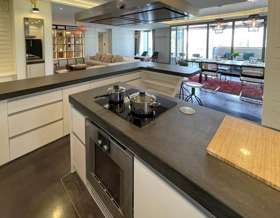 D.S. Tower 1, 270 SQM Sukhumvit 33 | Renovated 3BR Condo