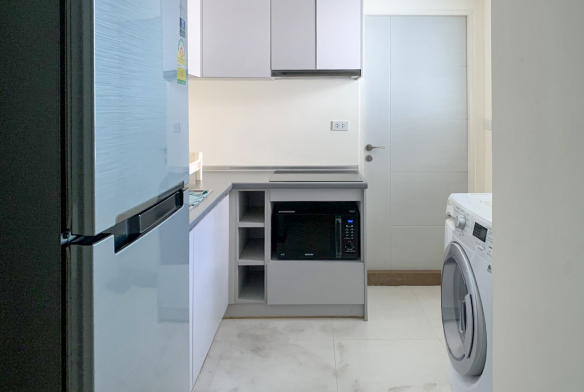 The Crest 248.37 SQM Sukhumvit 24 Duplex | 3BR Condo for Rent