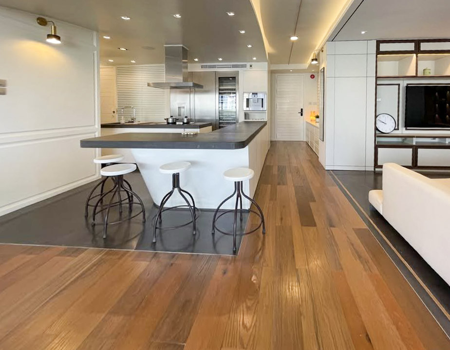 D.S. Tower 1, 270 SQM Sukhumvit 33 | Renovated 3BR Condo