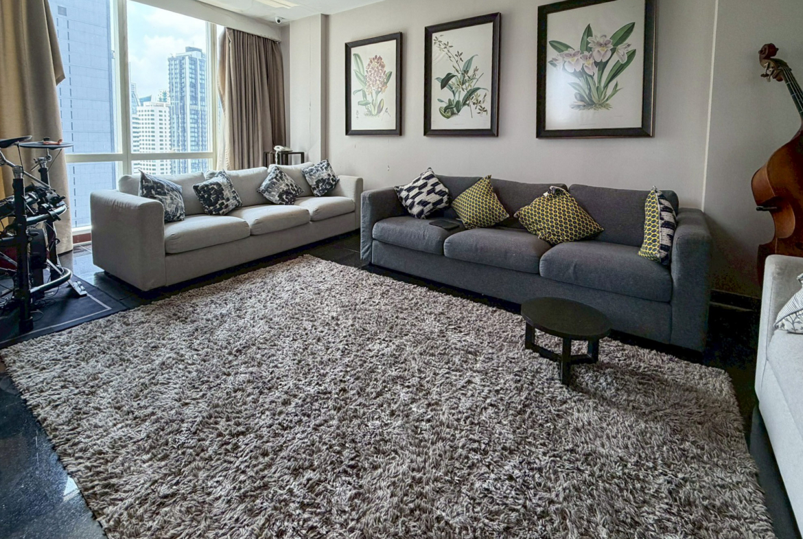 Le Raffine 347.16 SQM Sukhumvit 31 Duplex | Private Pool 3BR