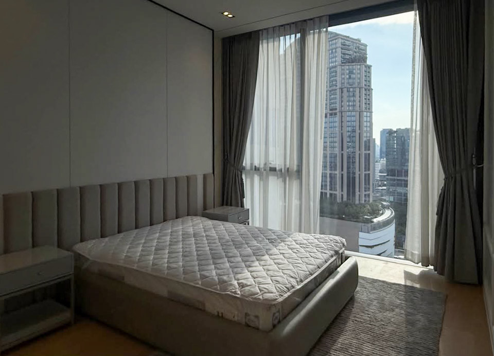 Marque Sukhumvit 2BR Condo 135 SQM | Near BTS Phrom Phong
